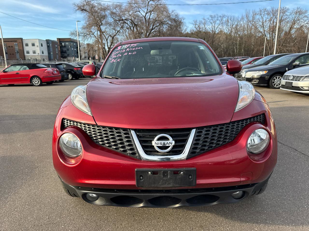 Used 2013 Nissan Juke SL image 2