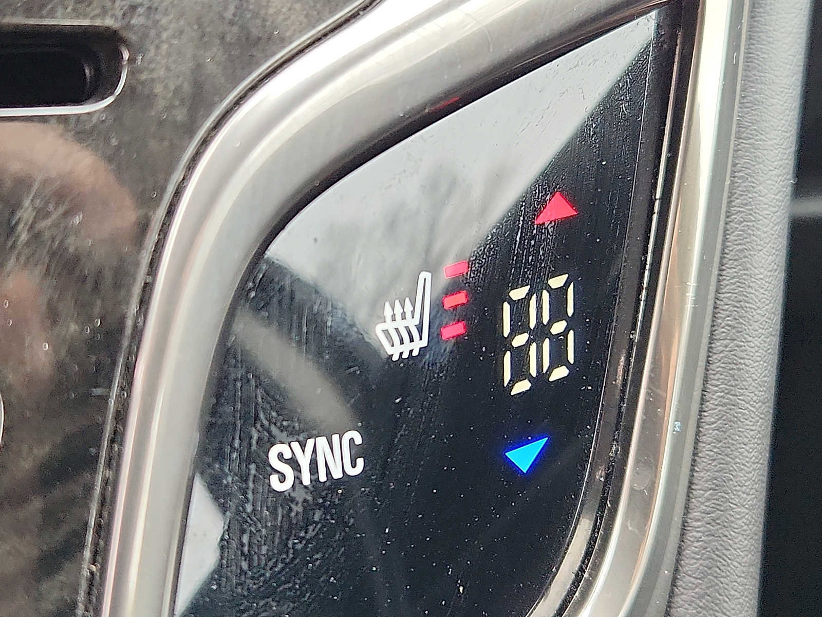 Used 2015 Buick LaCrosse Leather image 24