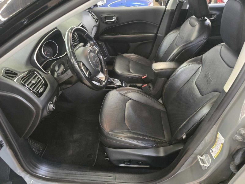 Used 2020 Jeep Compass Limited AWD/4WD image 6