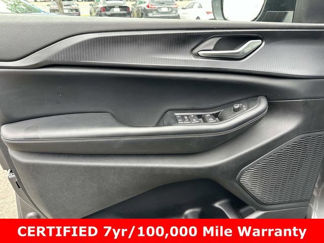 Certified 2023 Jeep Grand Cherokee L Laredo AWD/4WD image 12