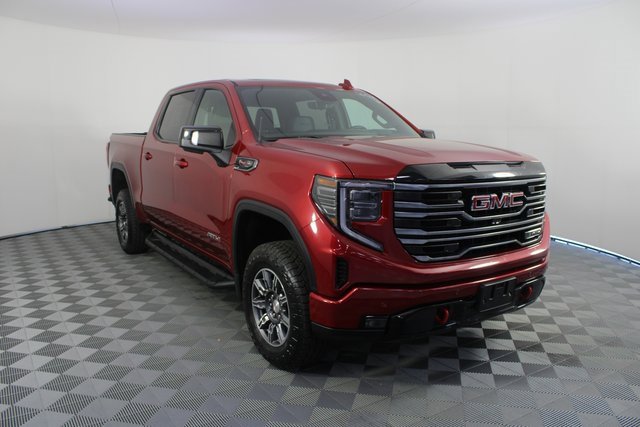 Used 2025 GMC Sierra 1500 AT4 w/ AT4 Premium Package image 31
