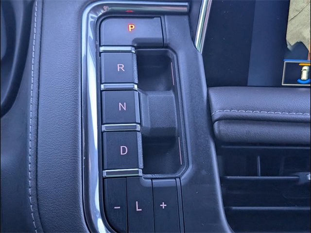 Used 2022 Chevrolet Tahoe LT w/ Luxury Package image 14