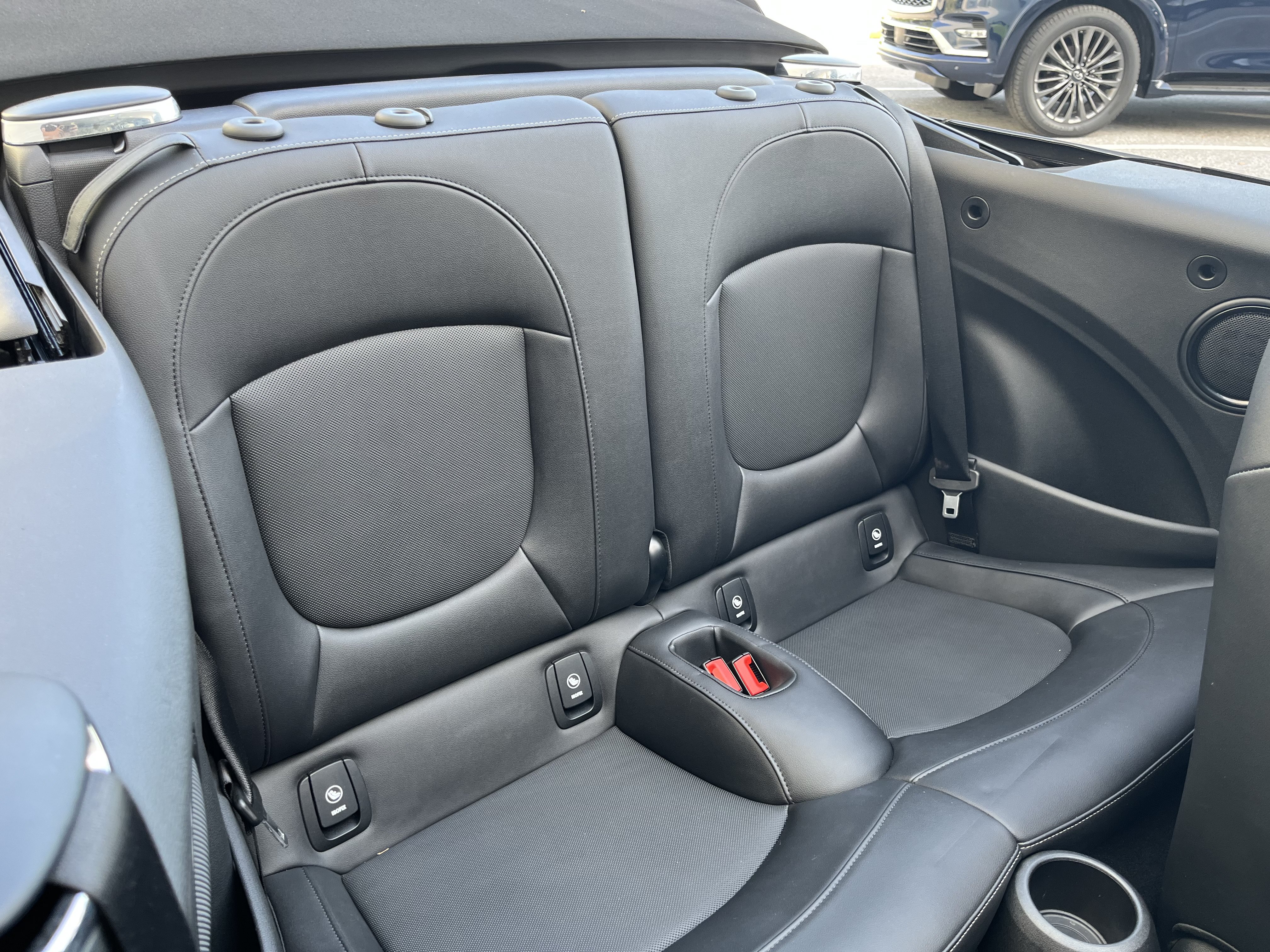 Used 2024 MINI Cooper Convertible FWD image 19