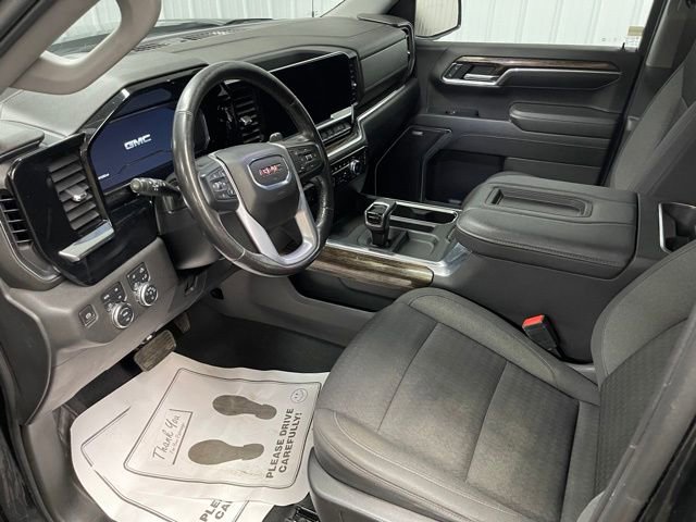 Used 2022 GMC Sierra 1500 Elevation w/ Preferred Package image 14