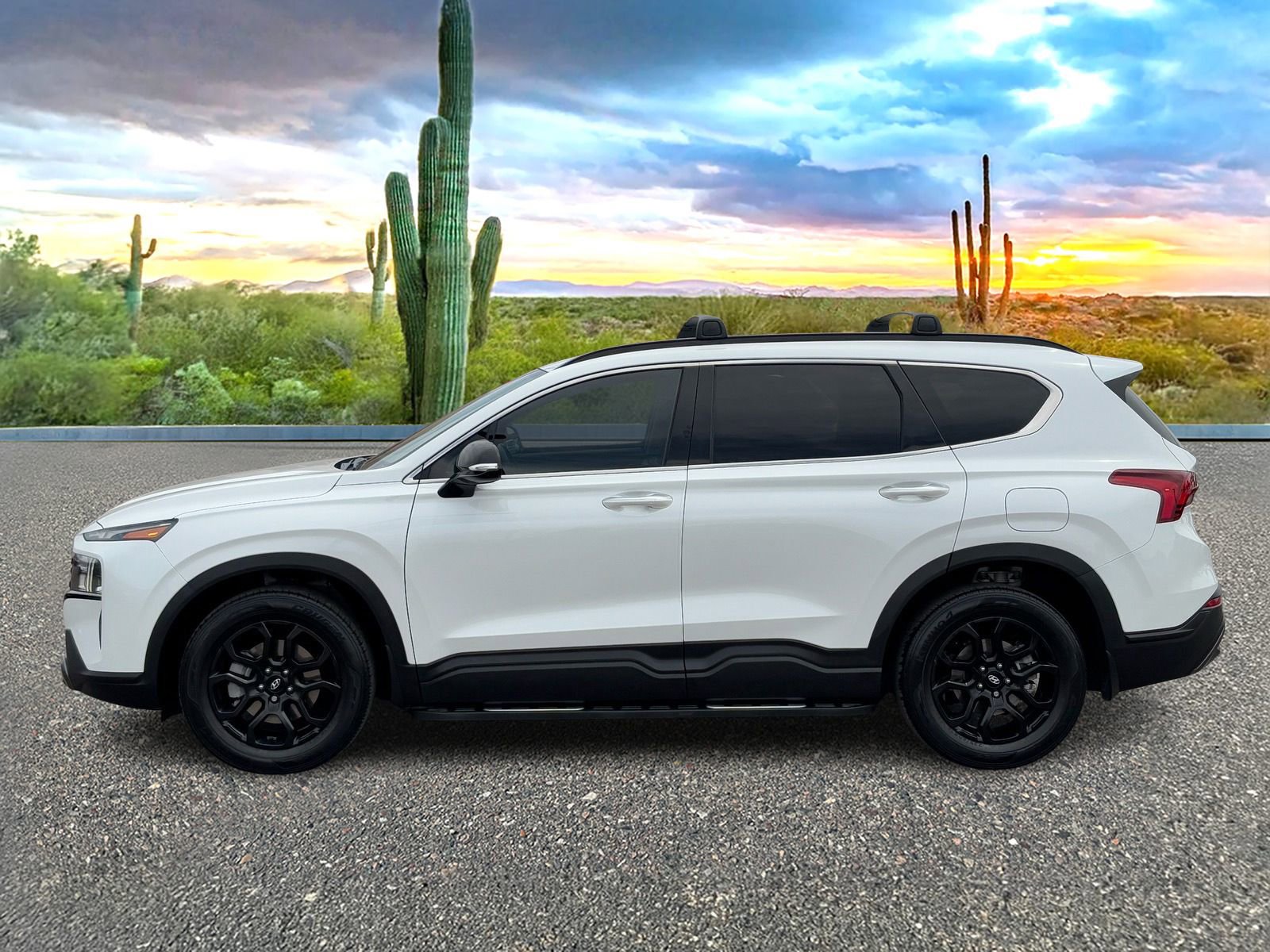 Used 2022 Hyundai Santa Fe XRT image 3