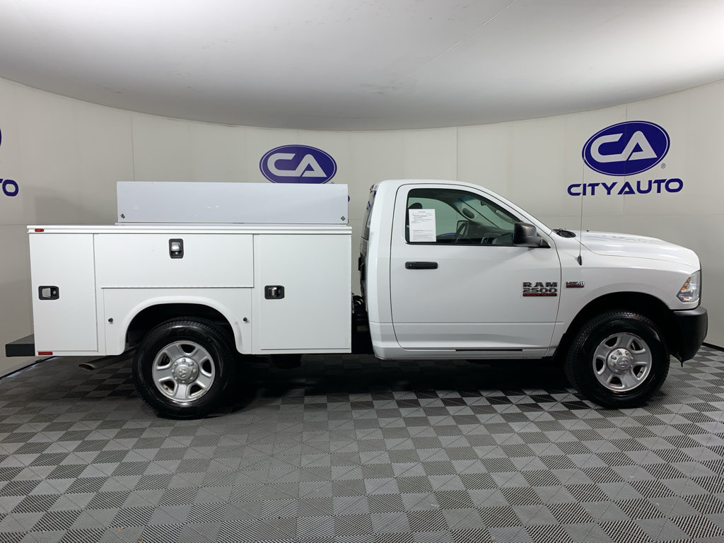 Used 2015 RAM 2500 Tradesman RWD image 2