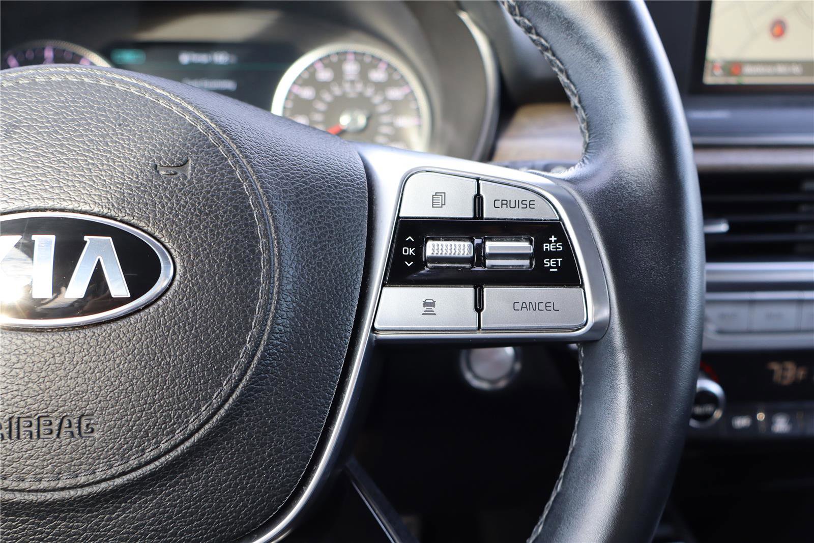 Used 2020 Kia Telluride SX w/ SX Prestige Package image 18