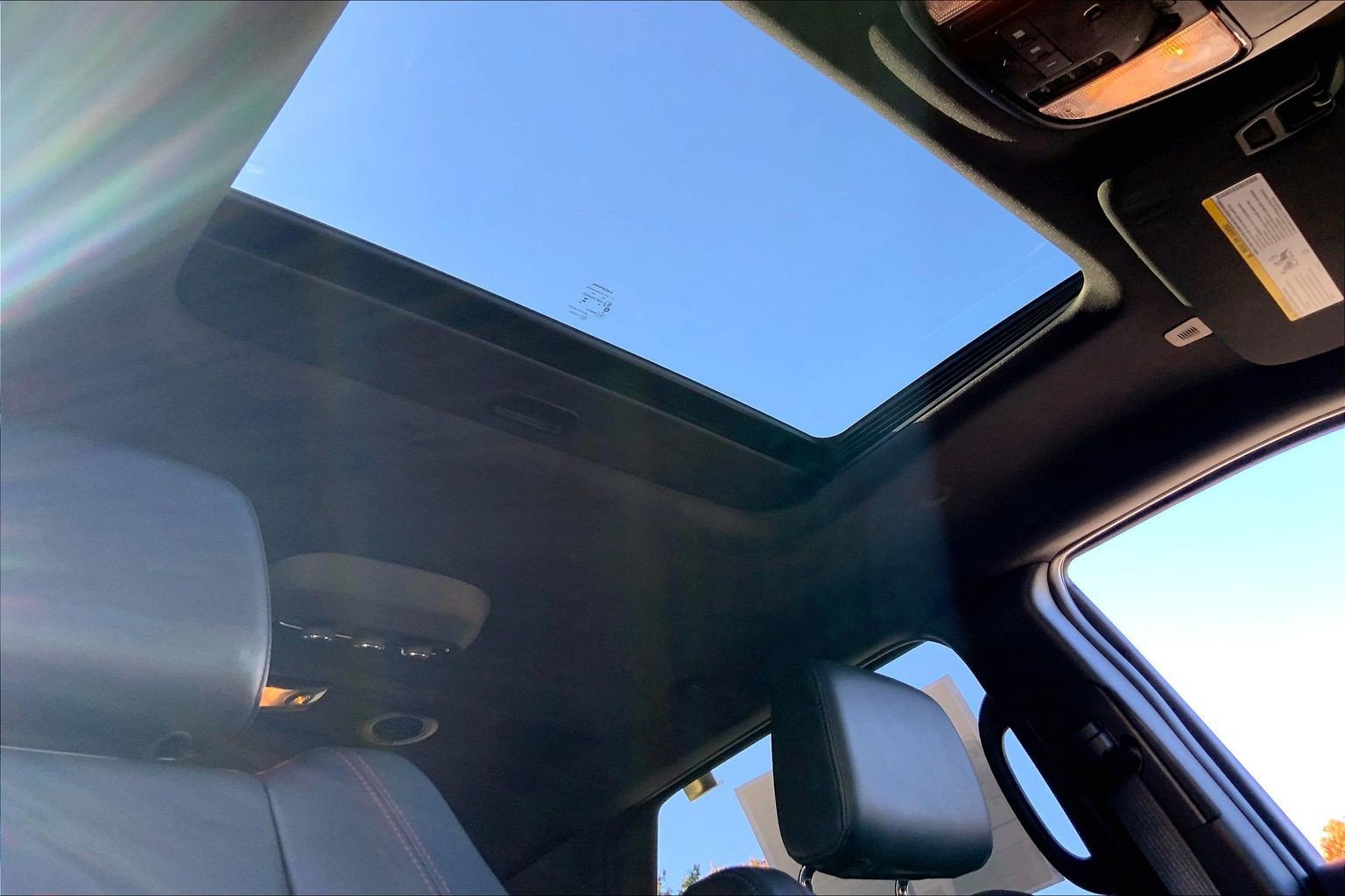 Certified 2025 Dodge Durango GT AWD/4WD image 13