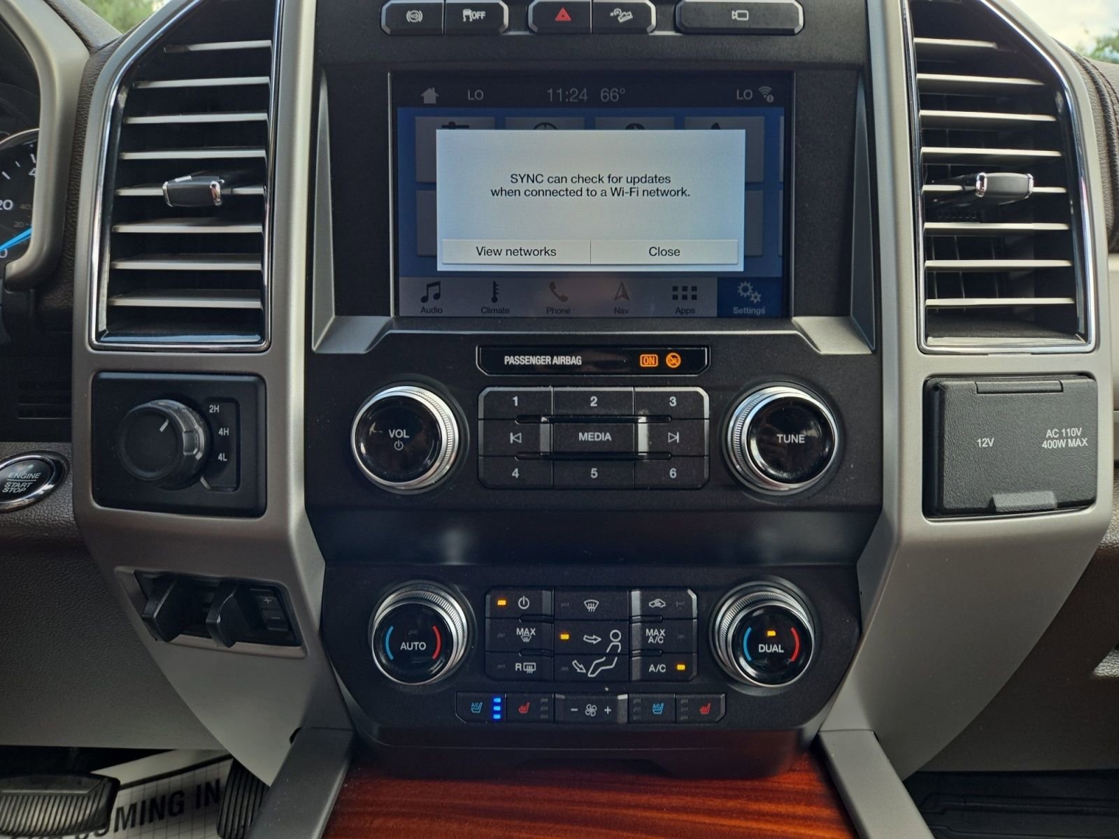 Used 2019 Ford F450 King Ranch w/ King Ranch Ultimate Package AWD/4WD image 16
