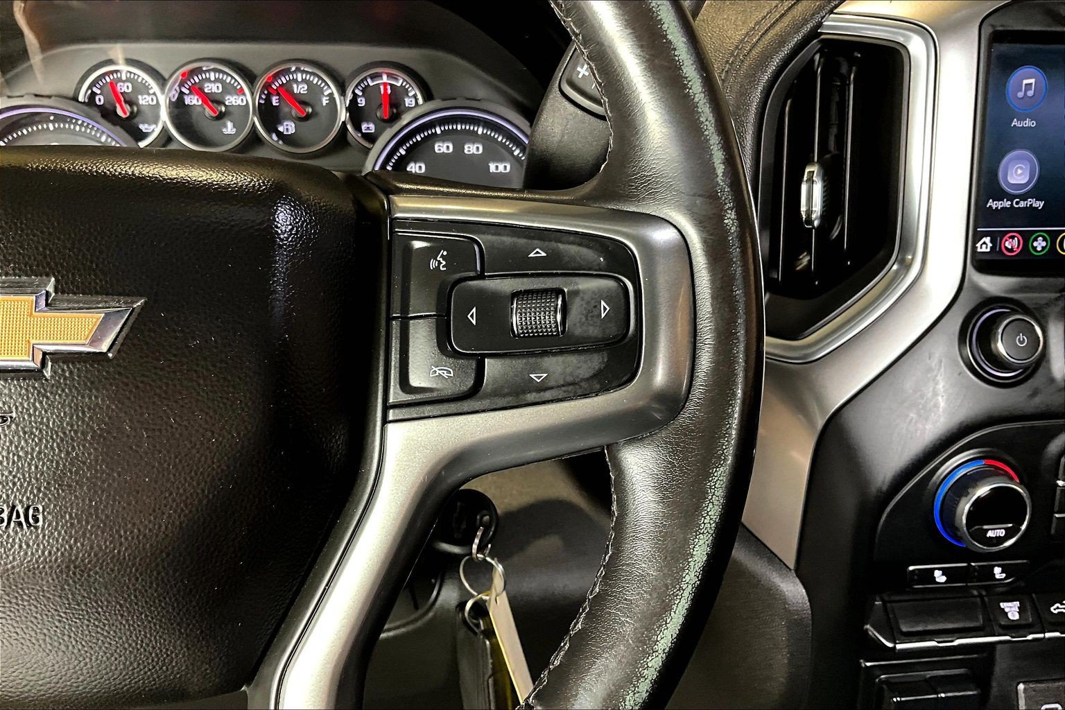 Used 2022 Chevrolet Silverado 2500 LT w/ Fleet Comfort Package AWD/4WD image 14
