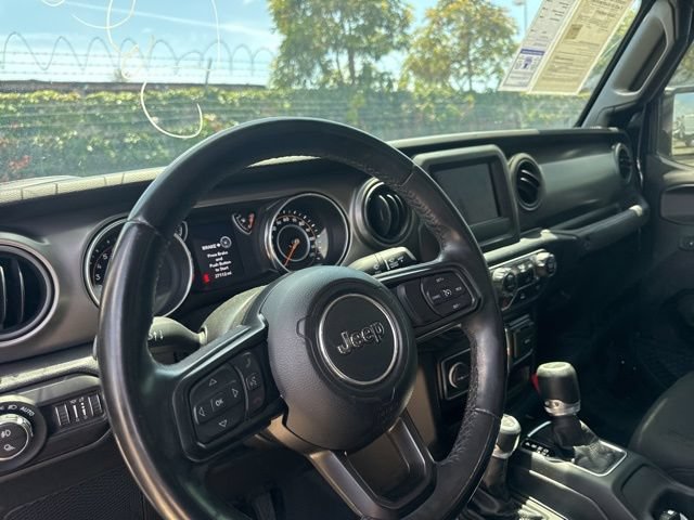 Used 2022 Jeep Gladiator Sport AWD/4WD image 10
