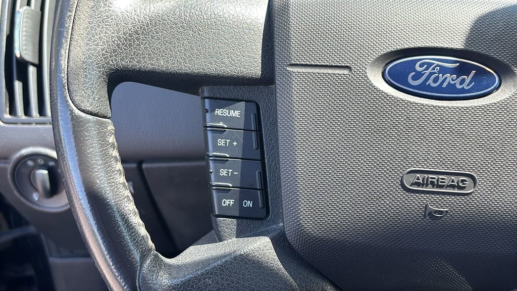 Used 2010 Ford Edge SEL image 17