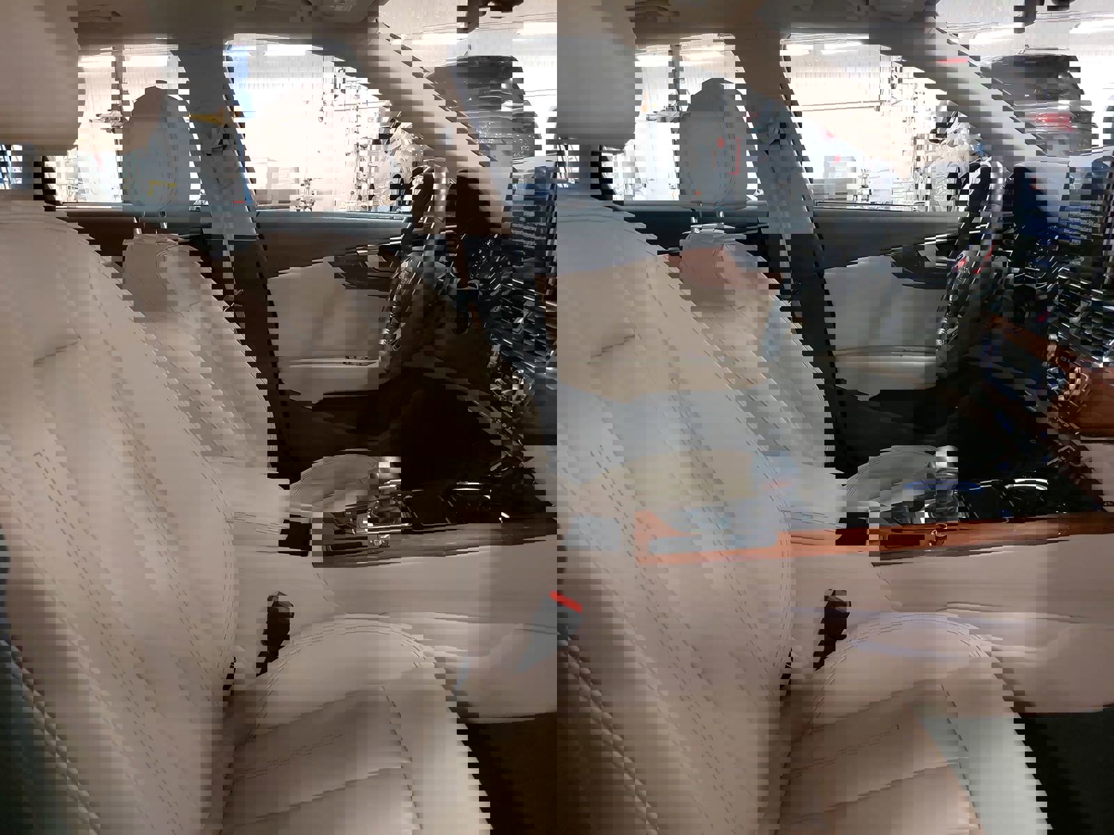 Used 2020 Audi A4 2.0T Premium w/ Convenience Package image 10