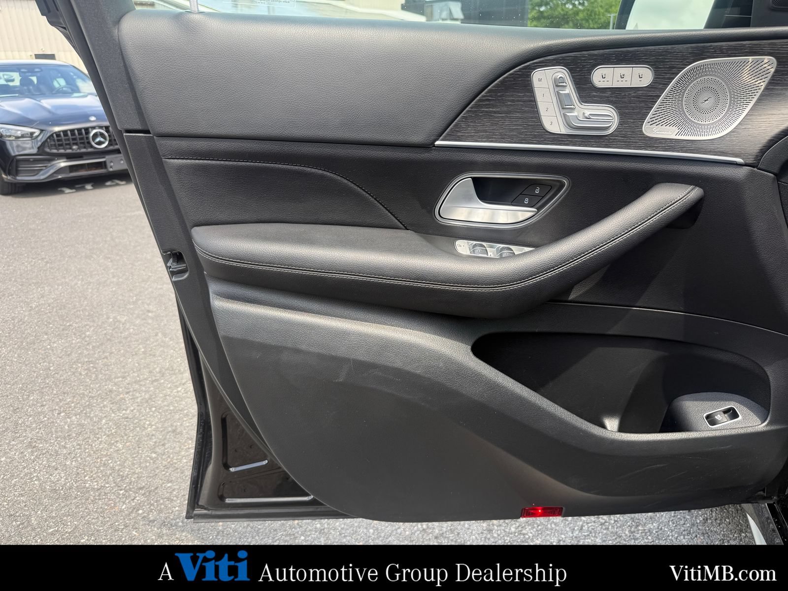 Certified 2025 Mercedes-Benz GLE 350 4MATIC w/ AMG Line Exterior image 16