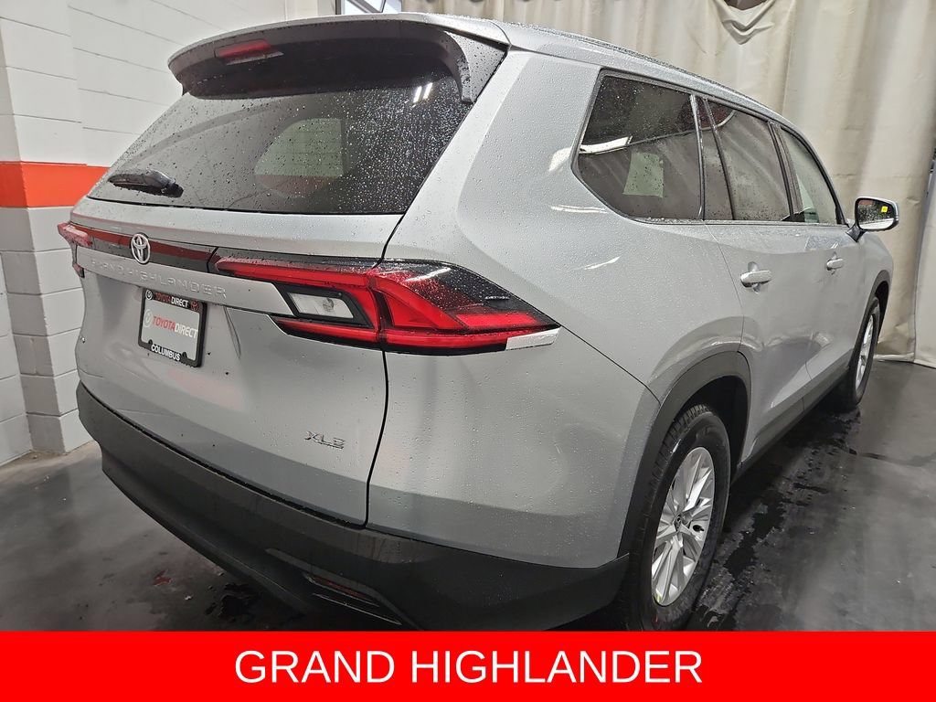 New 2026 Toyota Grand Highlander AWD image 8