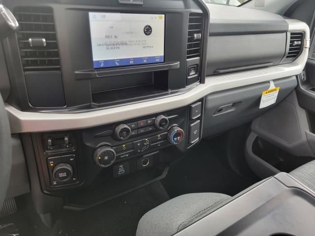 New 2026 Ford F350 XLT w/ 360-Degree Camera Package image 34