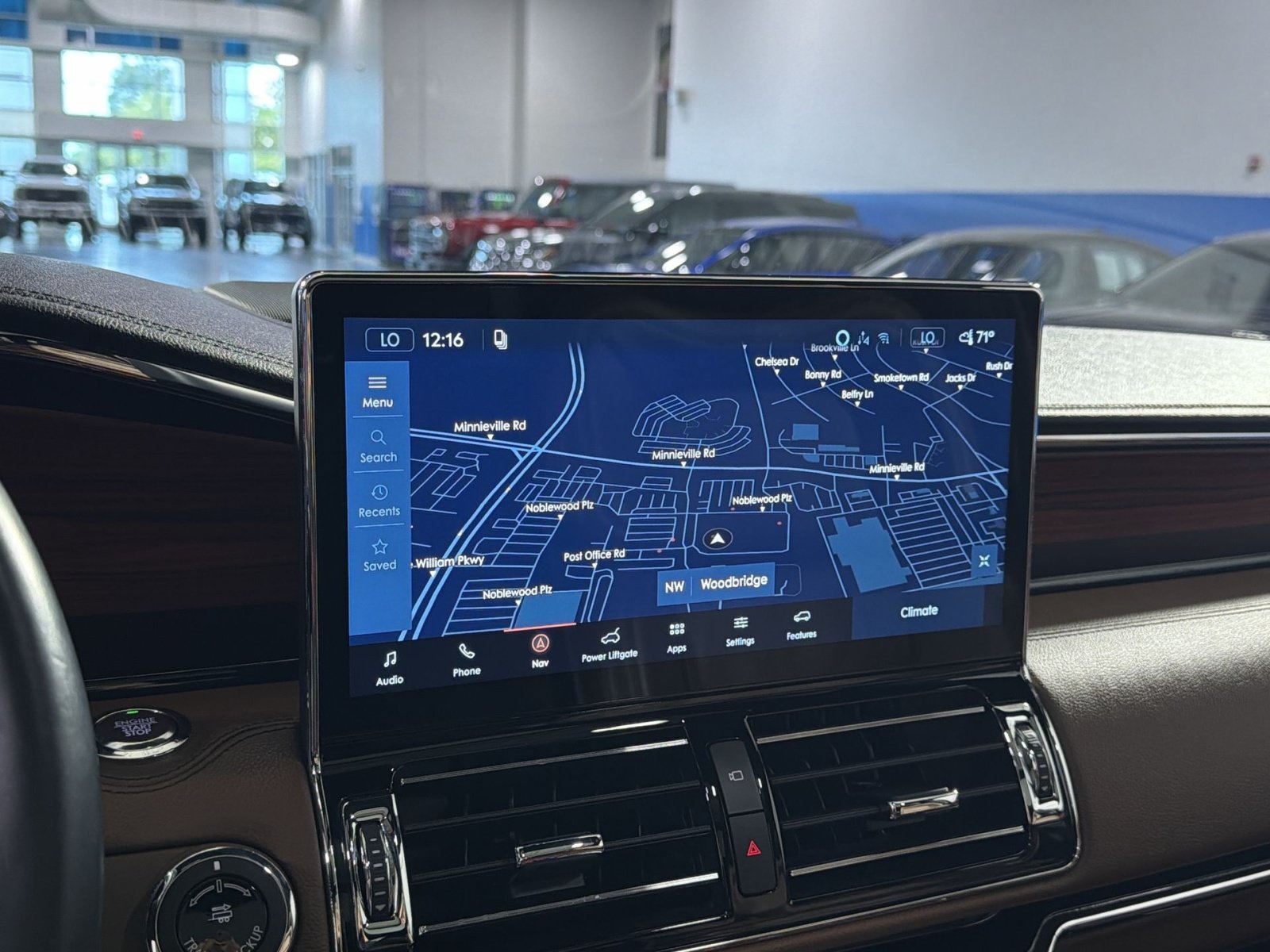 Used 2024 Lincoln Navigator Reserve AWD/4WD image 20
