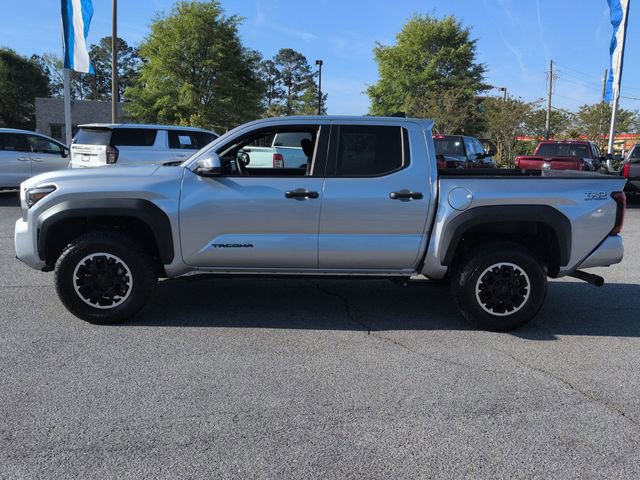 Used 2024 Toyota Tacoma TRD Off-Road AWD/4WD image 6