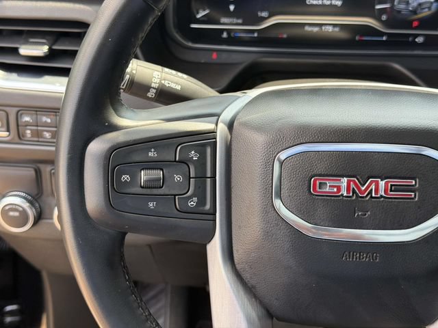 Used 2023 GMC Yukon SLT w/ SLT Premium Package RWD image 29