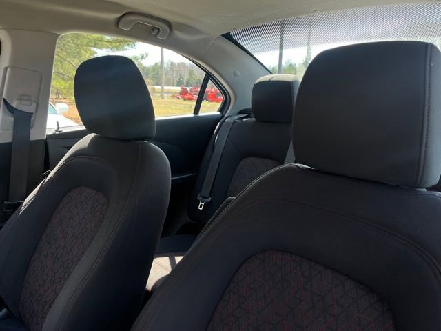 Used 2020 Chevrolet Sonic LT w/ RS Package image 5