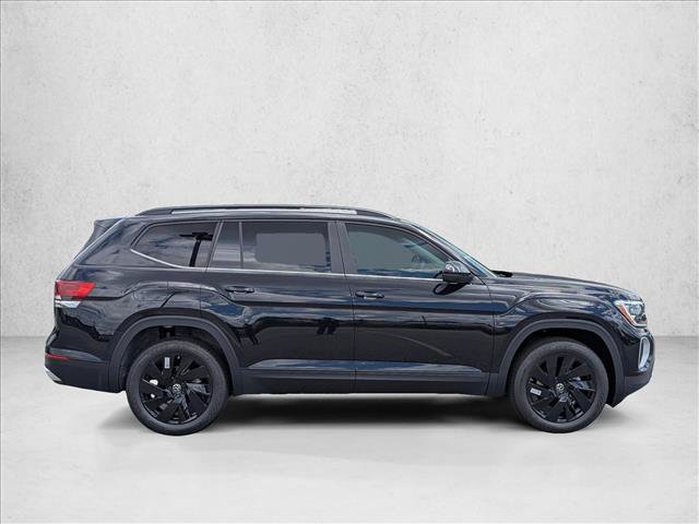 New 2026 Volkswagen Atlas SE FWD image 4
