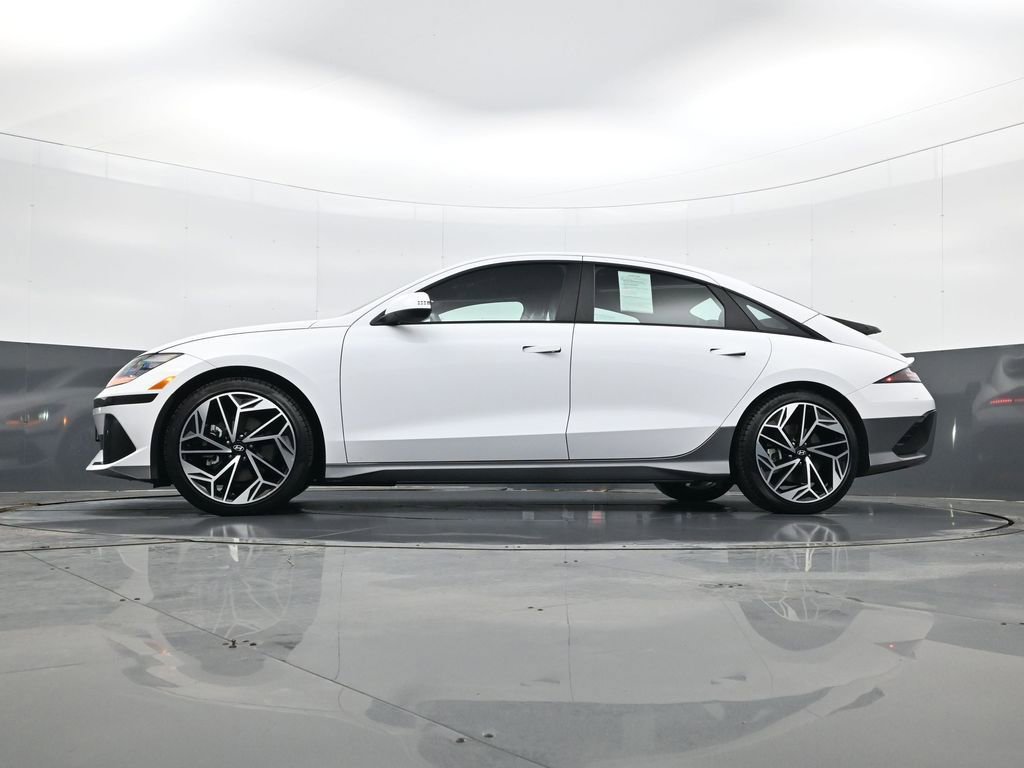 Certified 2024 Hyundai Ioniq 6 SEL image 28