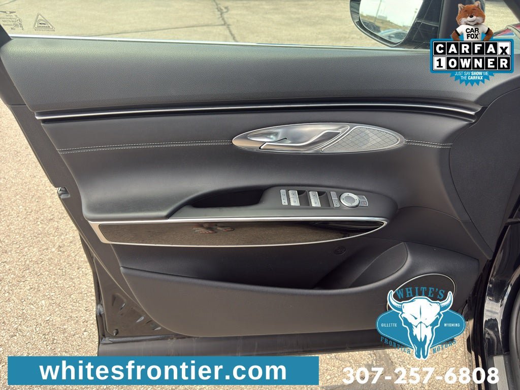 Used 2025 Genesis GV70 2.5T AWD/4WD image 10
