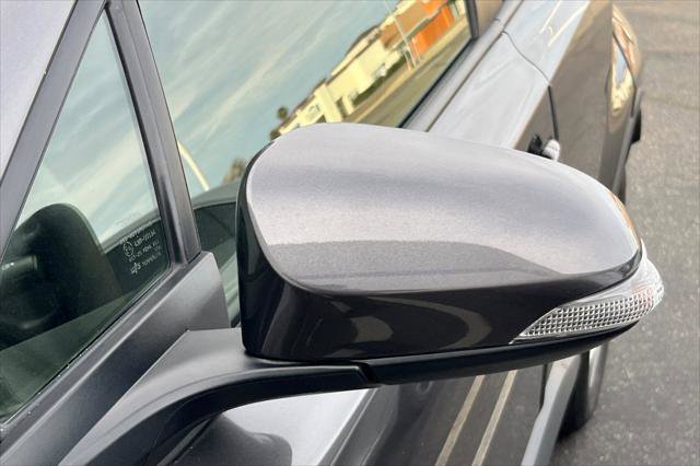 Certified 2021 Toyota C-HR LE image 21