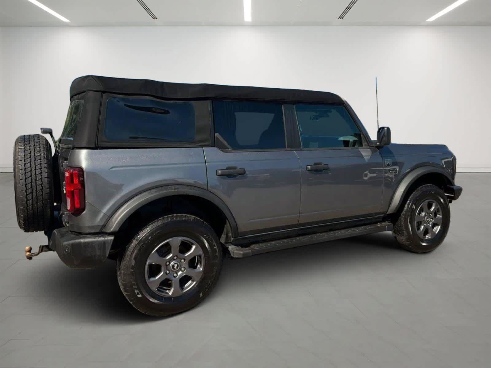 Used 2023 Ford Bronco Big Bend AWD/4WD image 4