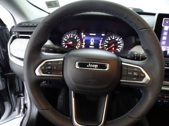 Certified 2022 Jeep Compass Latitude image 5