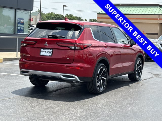 Used 2023 Mitsubishi Outlander SE FWD image 3