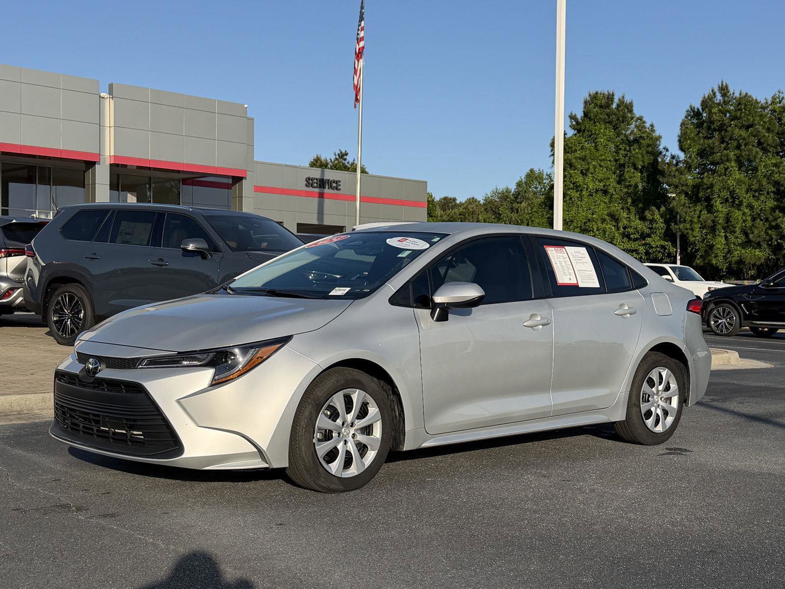 Certified 2024 Toyota Corolla LE image 2