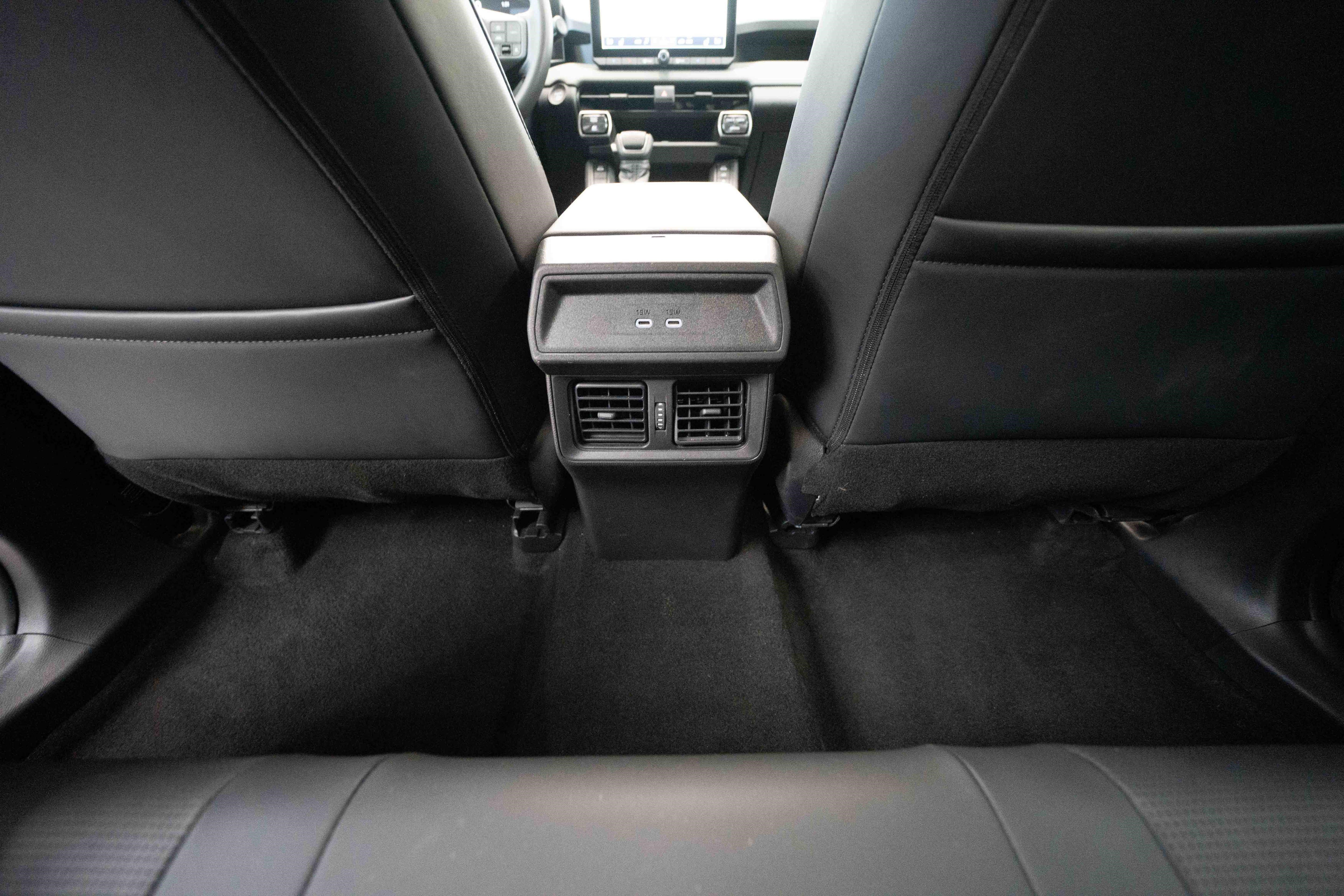 Used 2026 Toyota RAV4 XLE Premium AWD/4WD image 22