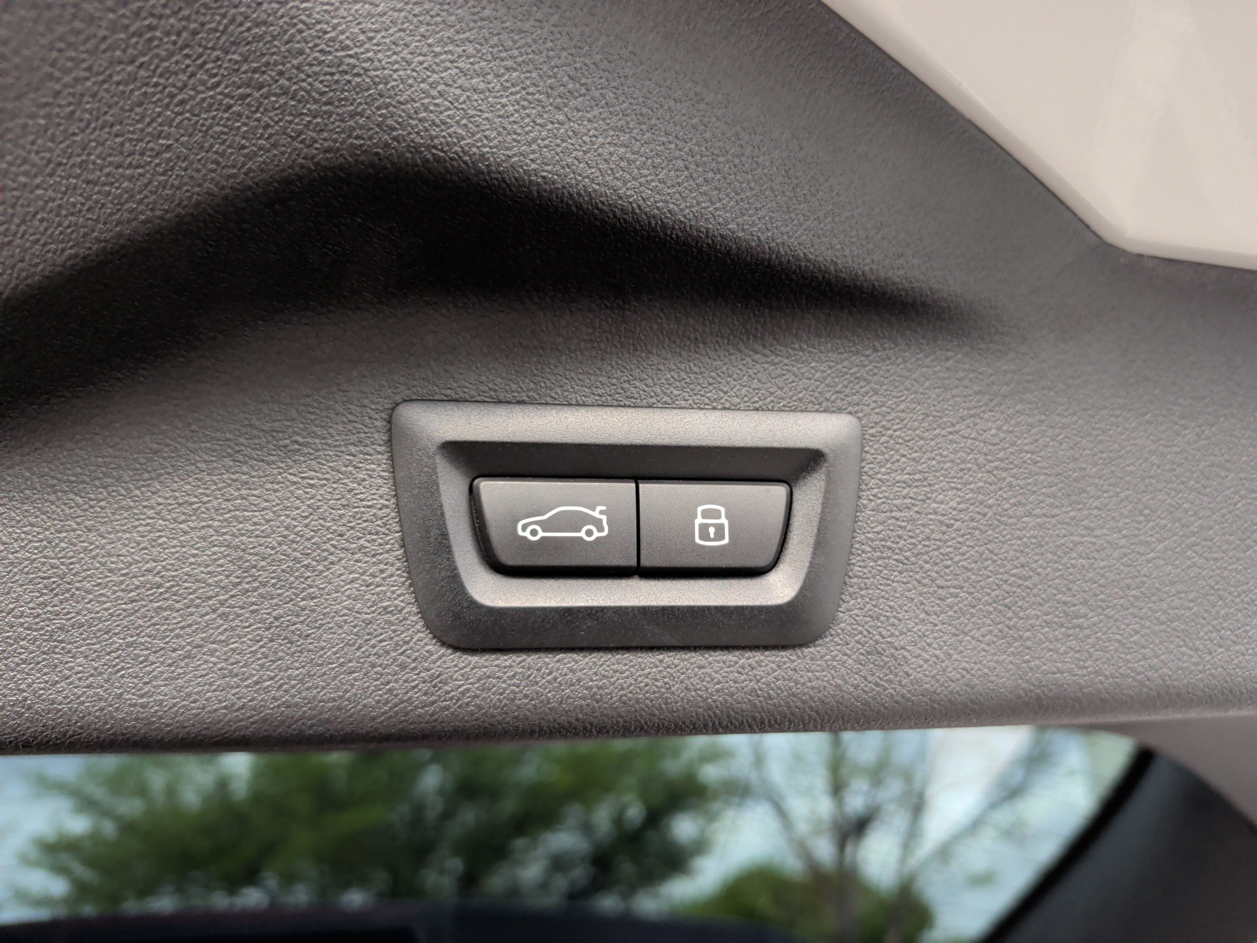 Certified 2024 BMW X7 xDrive40i w/ M Sport Package image 48