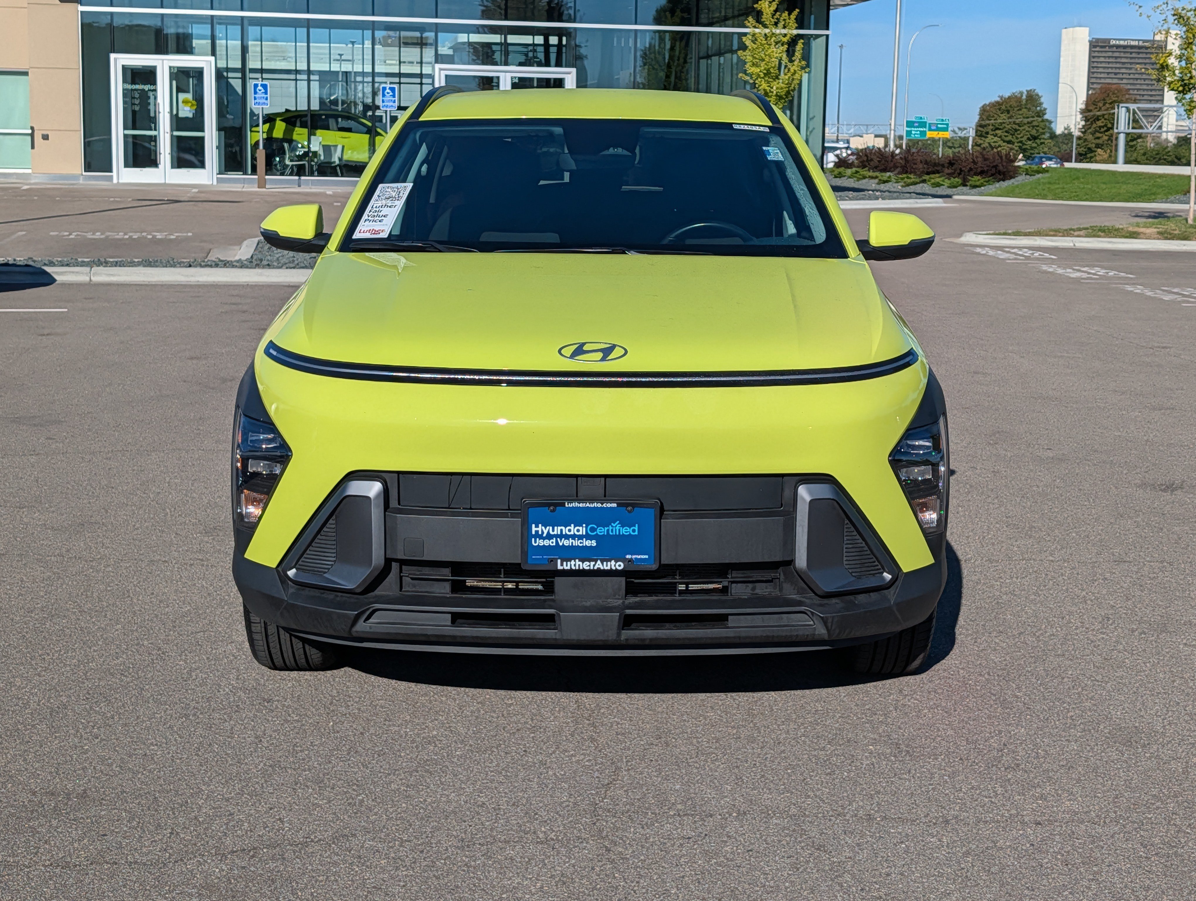 Certified 2024 Hyundai Kona SEL AWD/4WD image 2