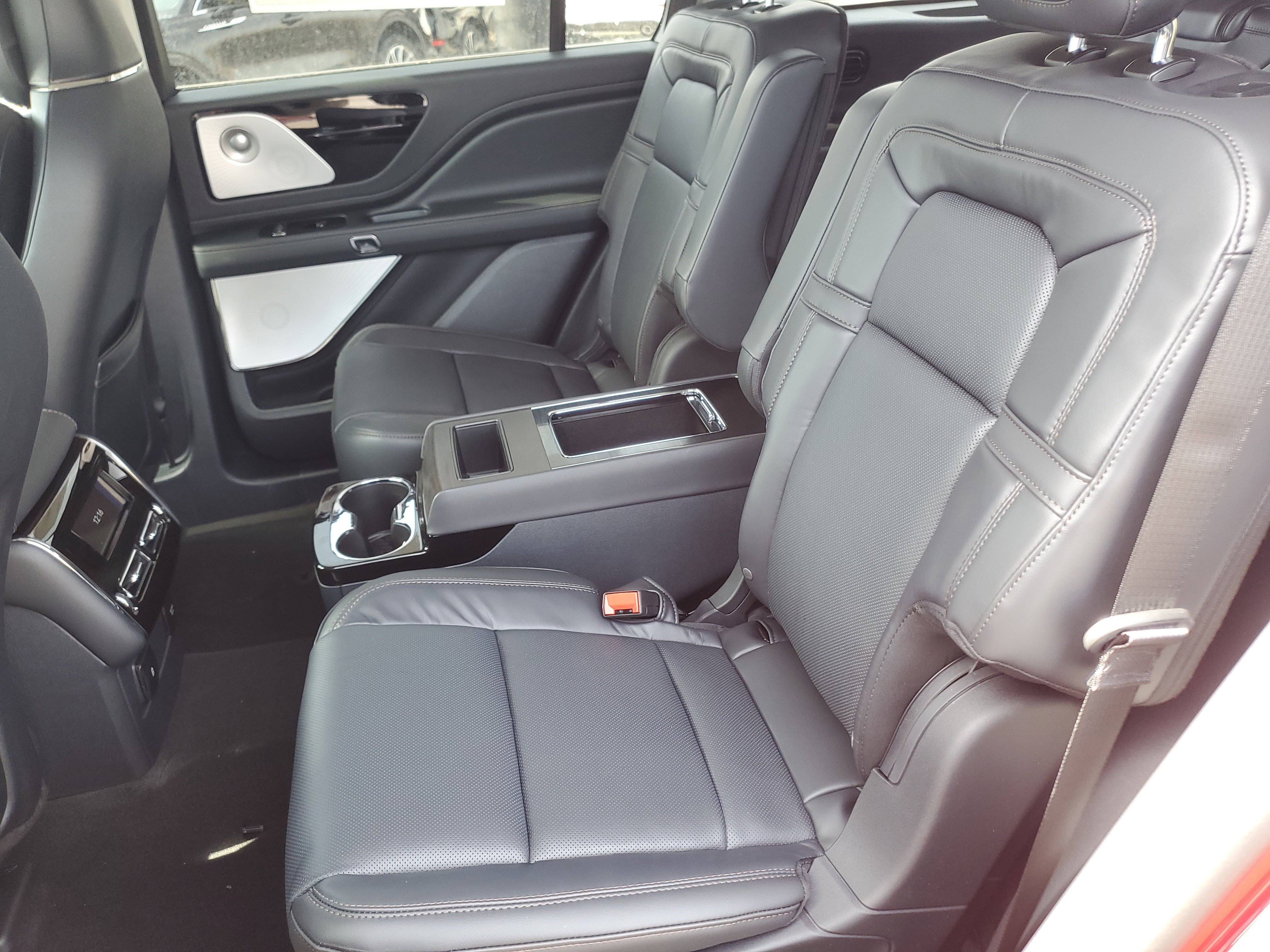 New 2026 Lincoln Aviator Reserve image 26