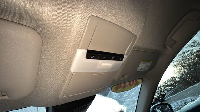 Used 2024 Nissan Sentra SV image 27