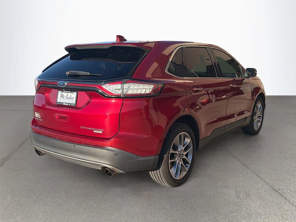 Used 2017 Ford Edge Titanium w/ Technology Package FWD image 4