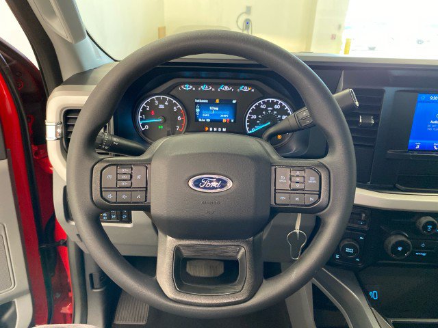 New 2026 Ford F350 XLT w/ FX4 Off-Road Package image 18