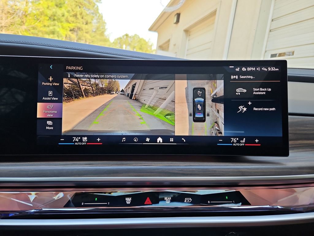 Used 2024 BMW 760i xDrive AWD/4WD image 19