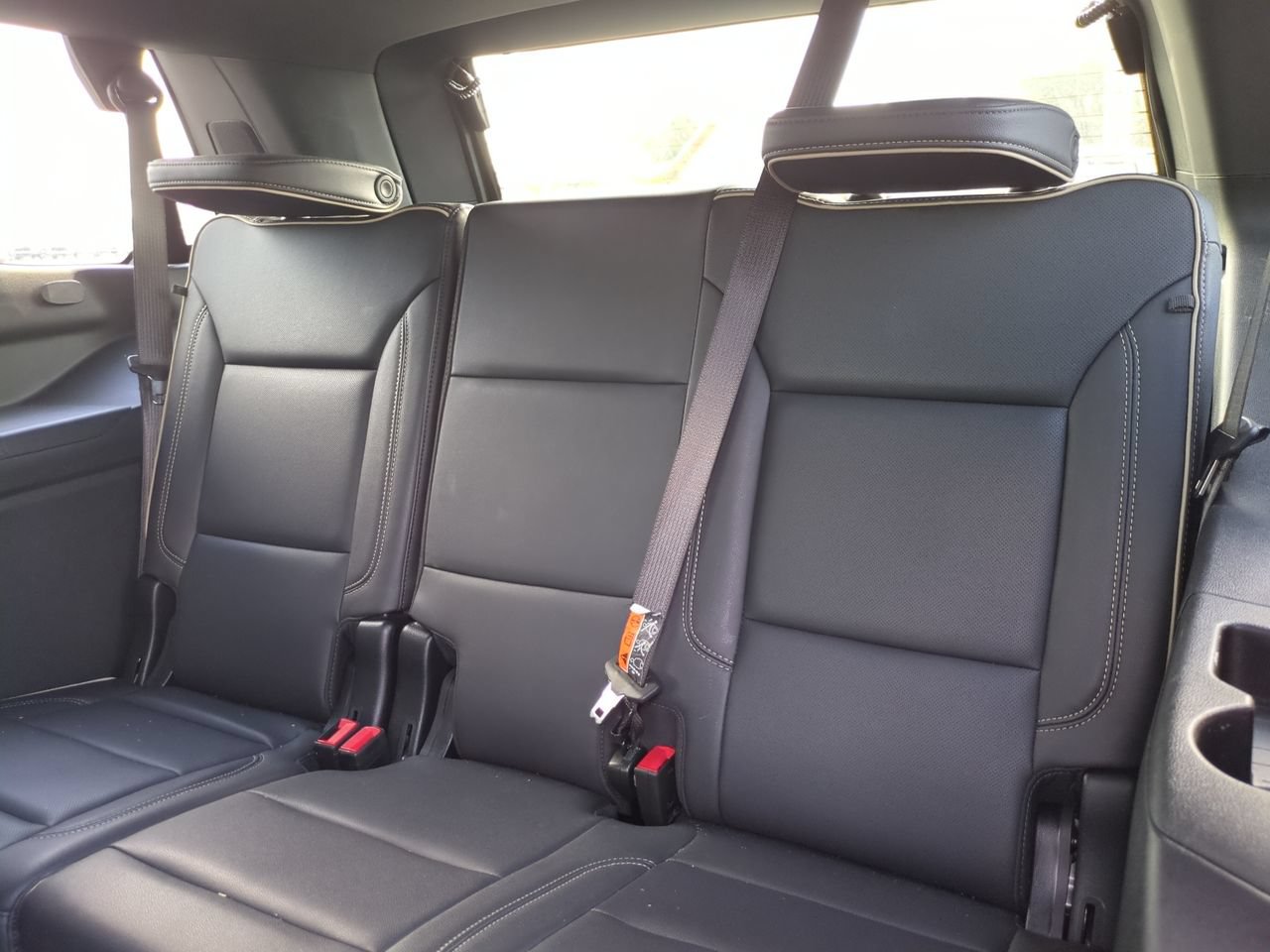 Used 2025 GMC Yukon Elevation AWD/4WD image 14