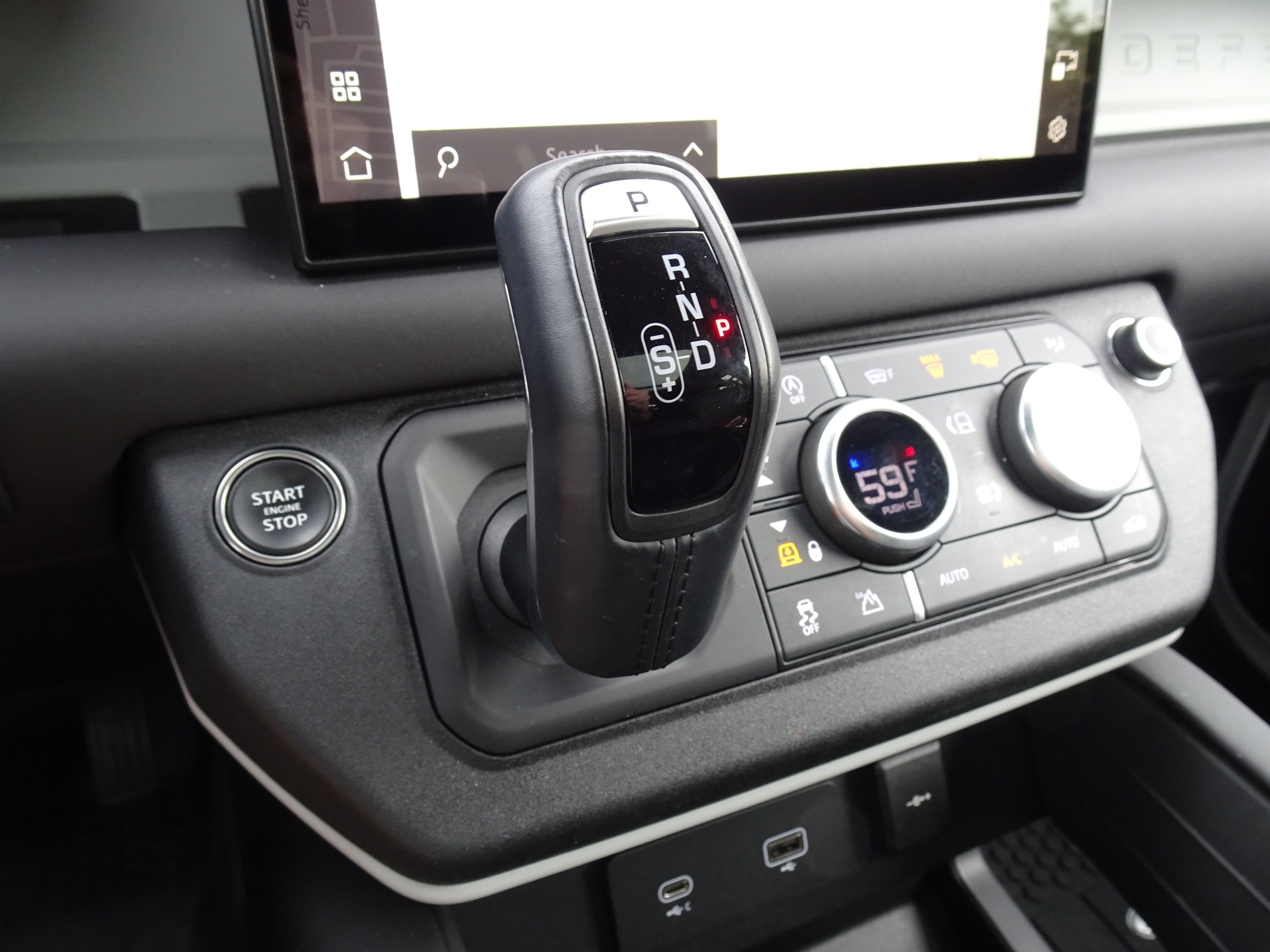 Certified 2024 Land Rover Defender 130 S AWD/4WD image 28
