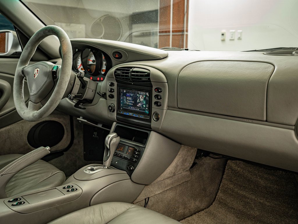 Used 2001 Porsche 911 Turbo image 34