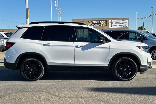 Used 2024 Honda Passport Black Edition image 2