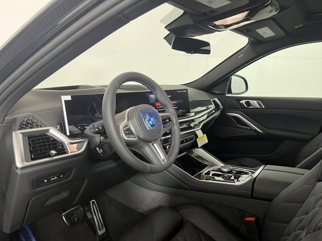 New 2026 BMW X6 M60i w/ Parking Assistance Package image 8