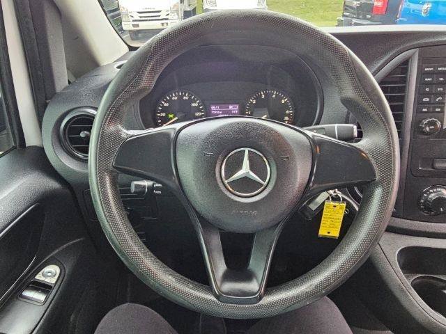 Used 2016 Mercedes-Benz Metris image 11