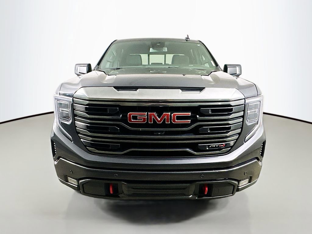 Used 2023 GMC Sierra 1500 AT4 w/ AT4 Preferred Package AWD/4WD image 2