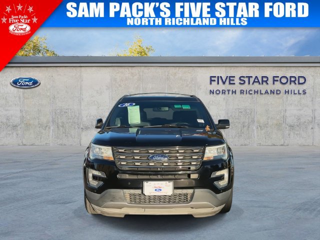 Used 2016 Ford Explorer XLT w/ Equipment Group 202A FWD image 3
