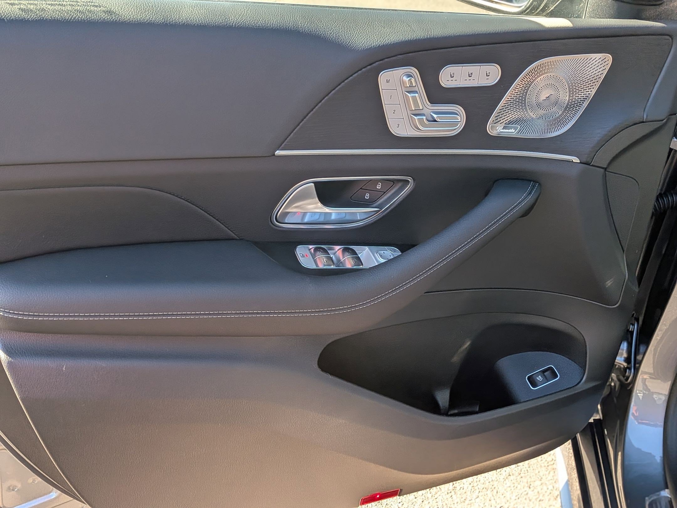 Certified 2025 Mercedes-Benz GLS 450 GLS 450 image 12