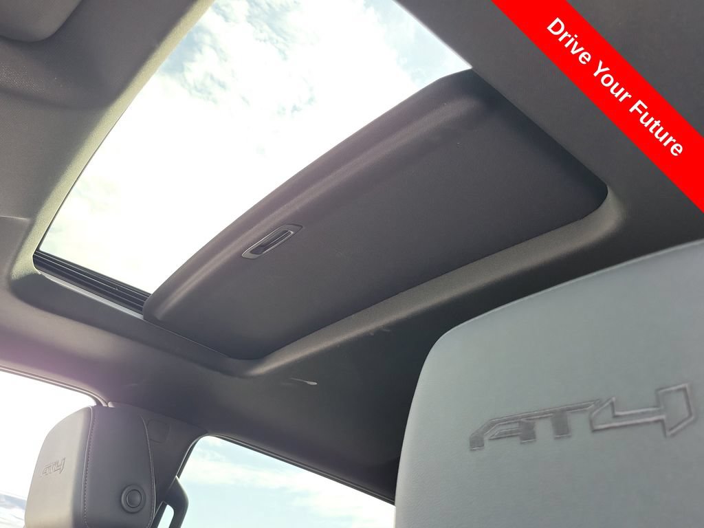 Used 2023 GMC Sierra 1500 AT4 w/ AT4 Premium Package AWD/4WD image 19